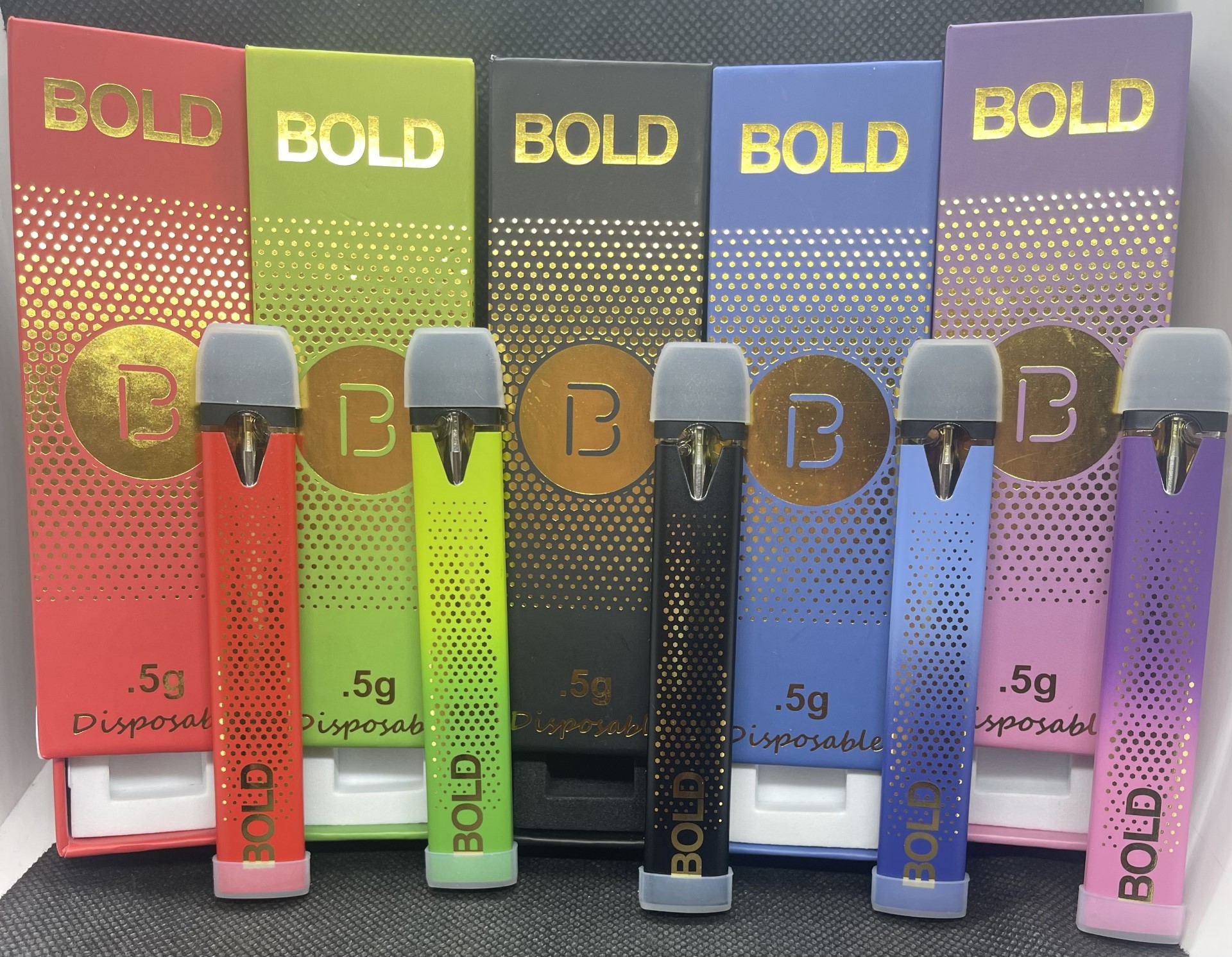 Photograph of product: Bold Blue Raspberry .5g Disposable Hybrid