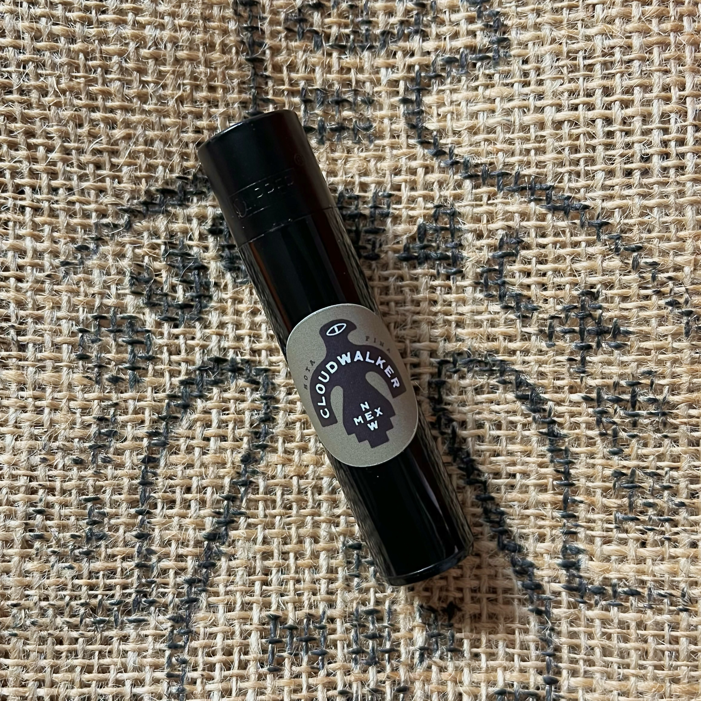 Photograph of product: Clipper Lighter