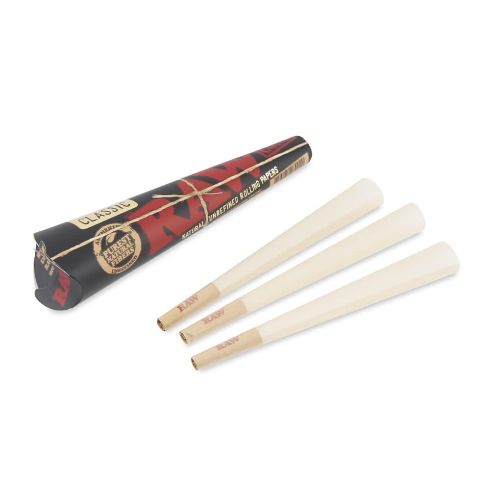 Photograph of product: RAW Classic | King Size | Black | Cone 3pk