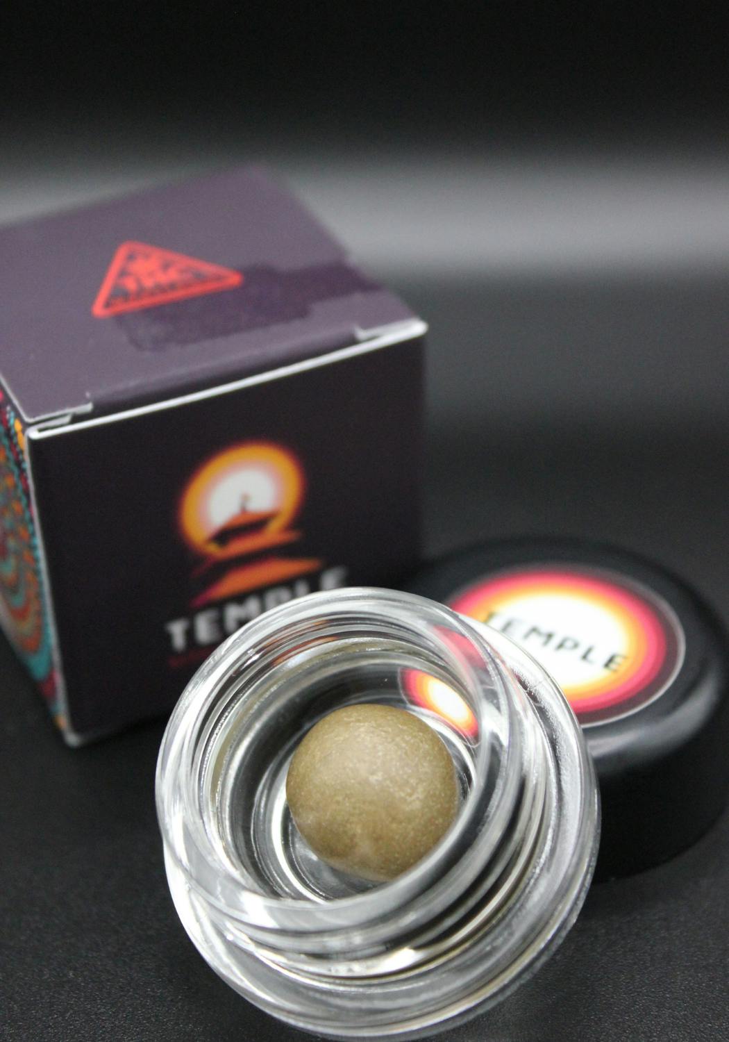 Photograph of product: Lemon Cobbler au chocolat Ball 1g