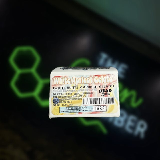 Photograph of product: White Apricot Gelato Tier 3 Live Budder - Concentrate