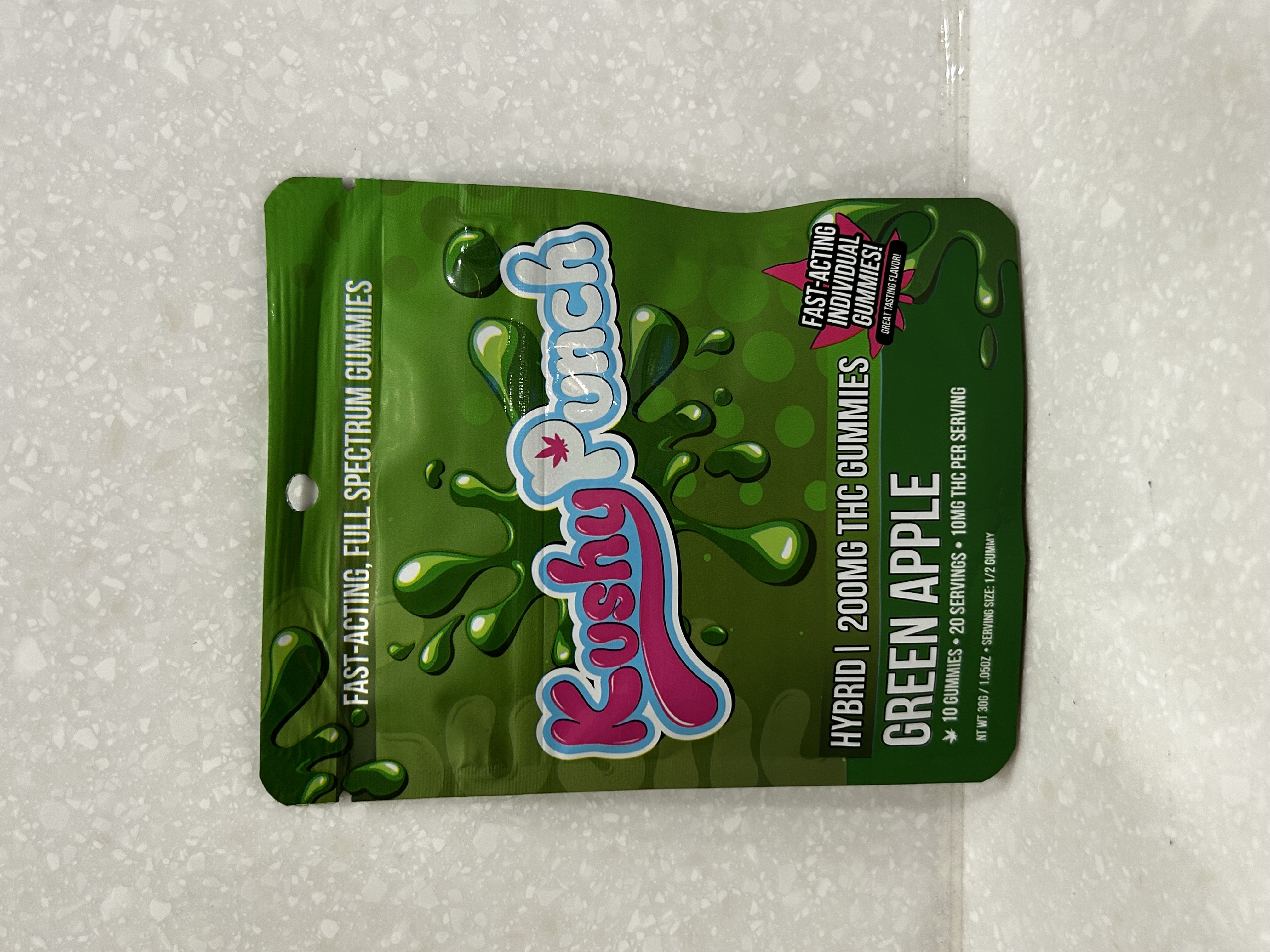 Photograph of product: Kushy Punch | Full Spectrum Gummy | Green Apple | 200mg