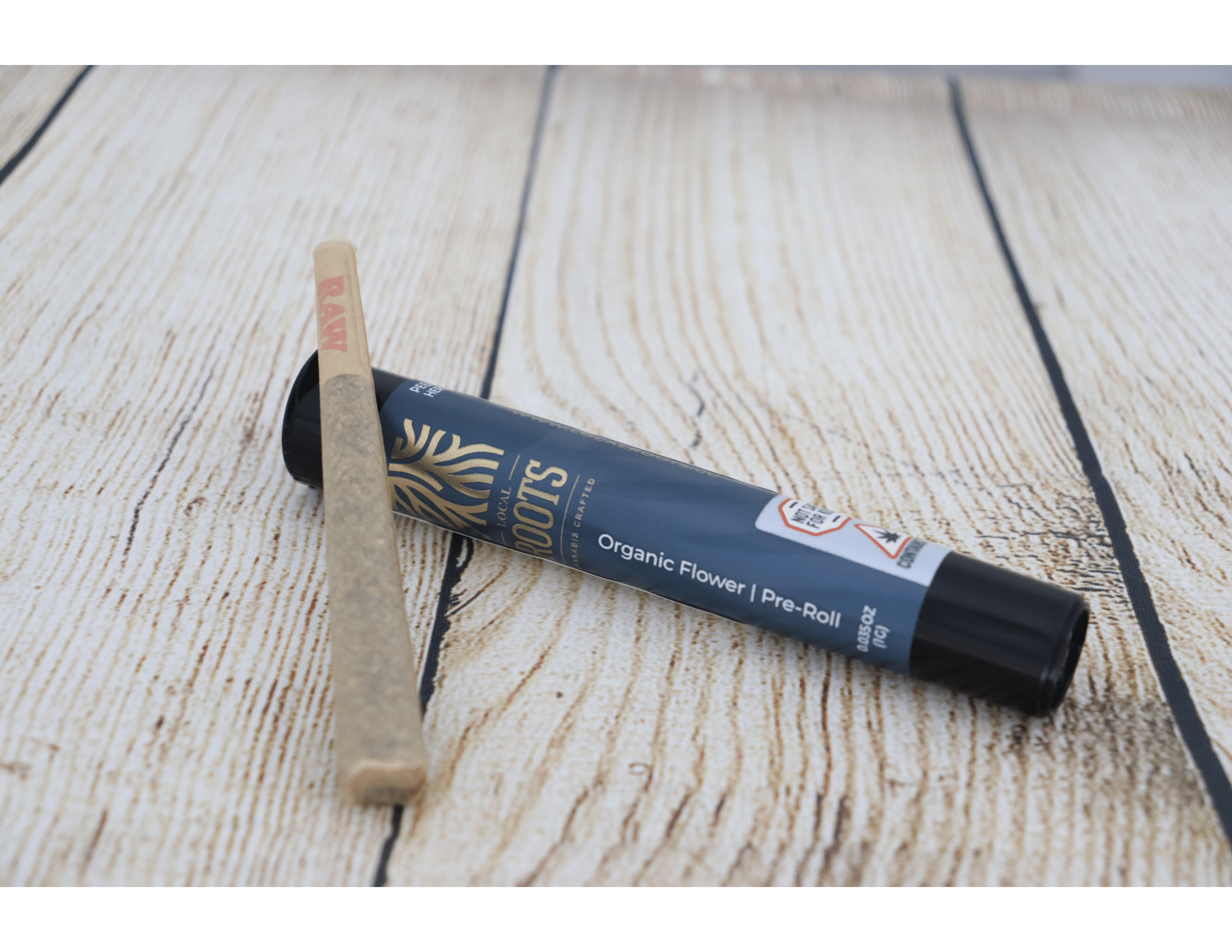 Photograph of product: Cookie au chocolatplant Pre-Roll | Local Roots |