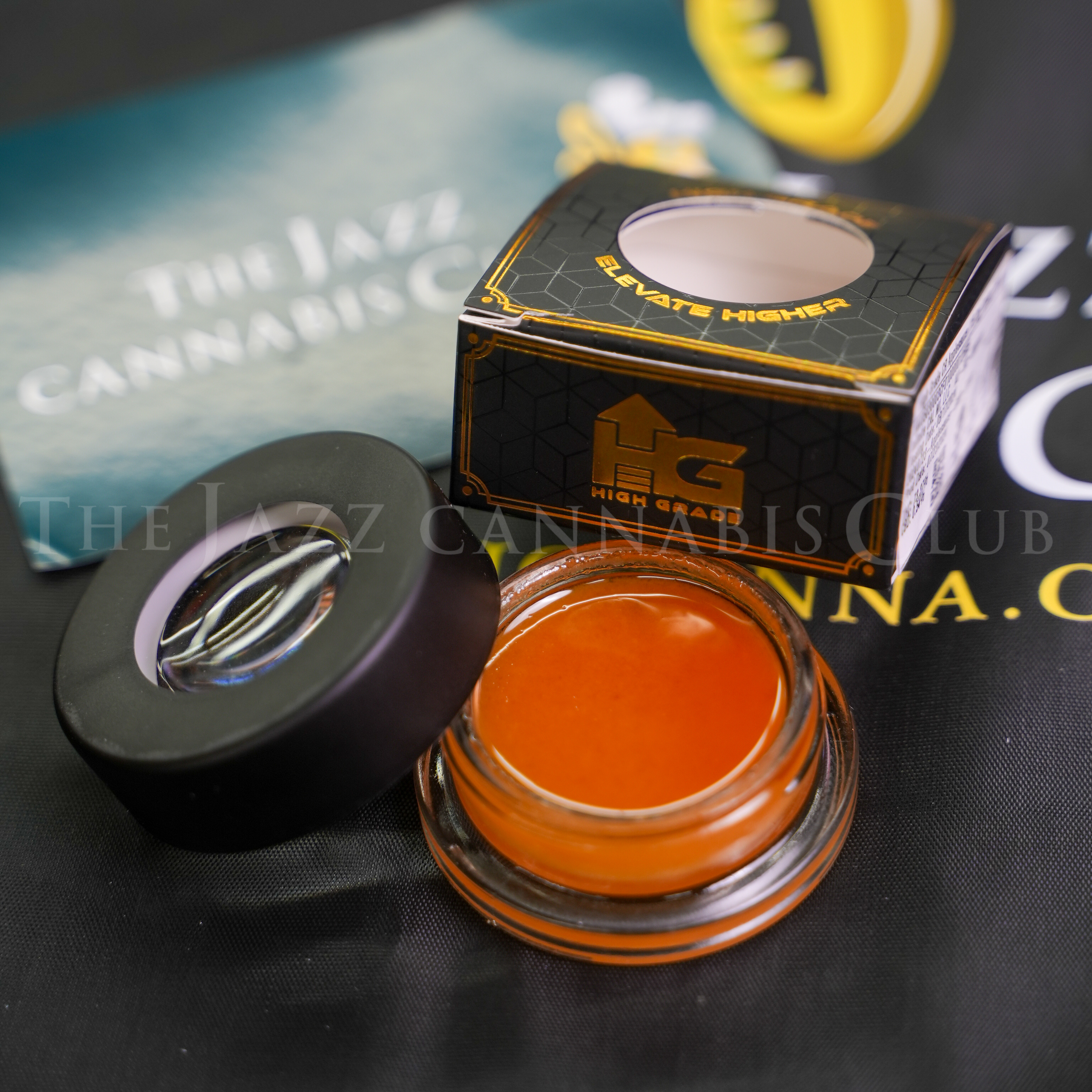 Photograph of product: High Grade - Cured Resin - Applesauce -Galaxy Berry