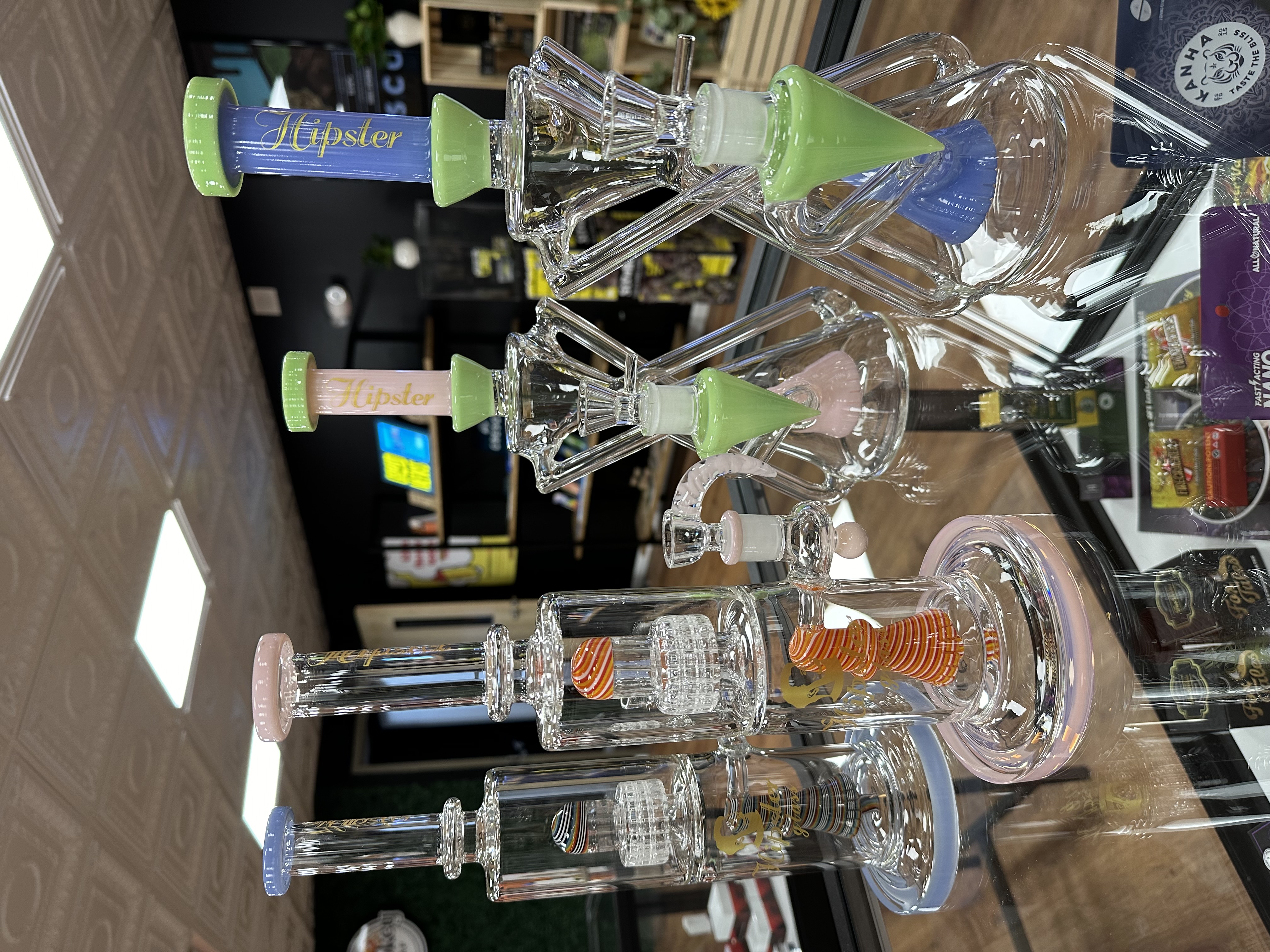 Photograph of product: 12" Hipster Glass Water Bong