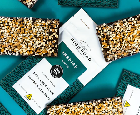 Photograph of product: Chocolate | Almonds, Toffee & Sea Salt | Dark Chocolate Bar | 100mg