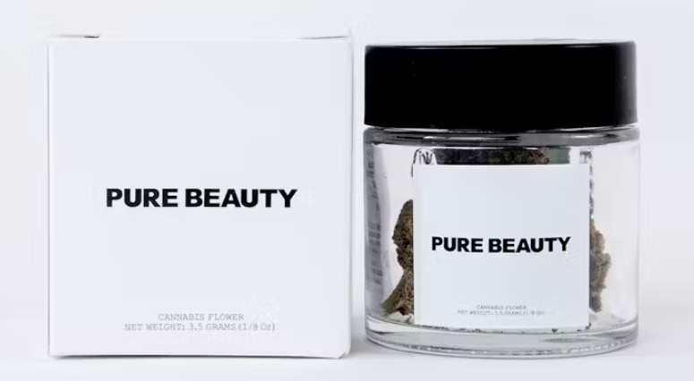Photograph of product: Pure Beauty Gush Mints CBD 1:1 - 3.5g