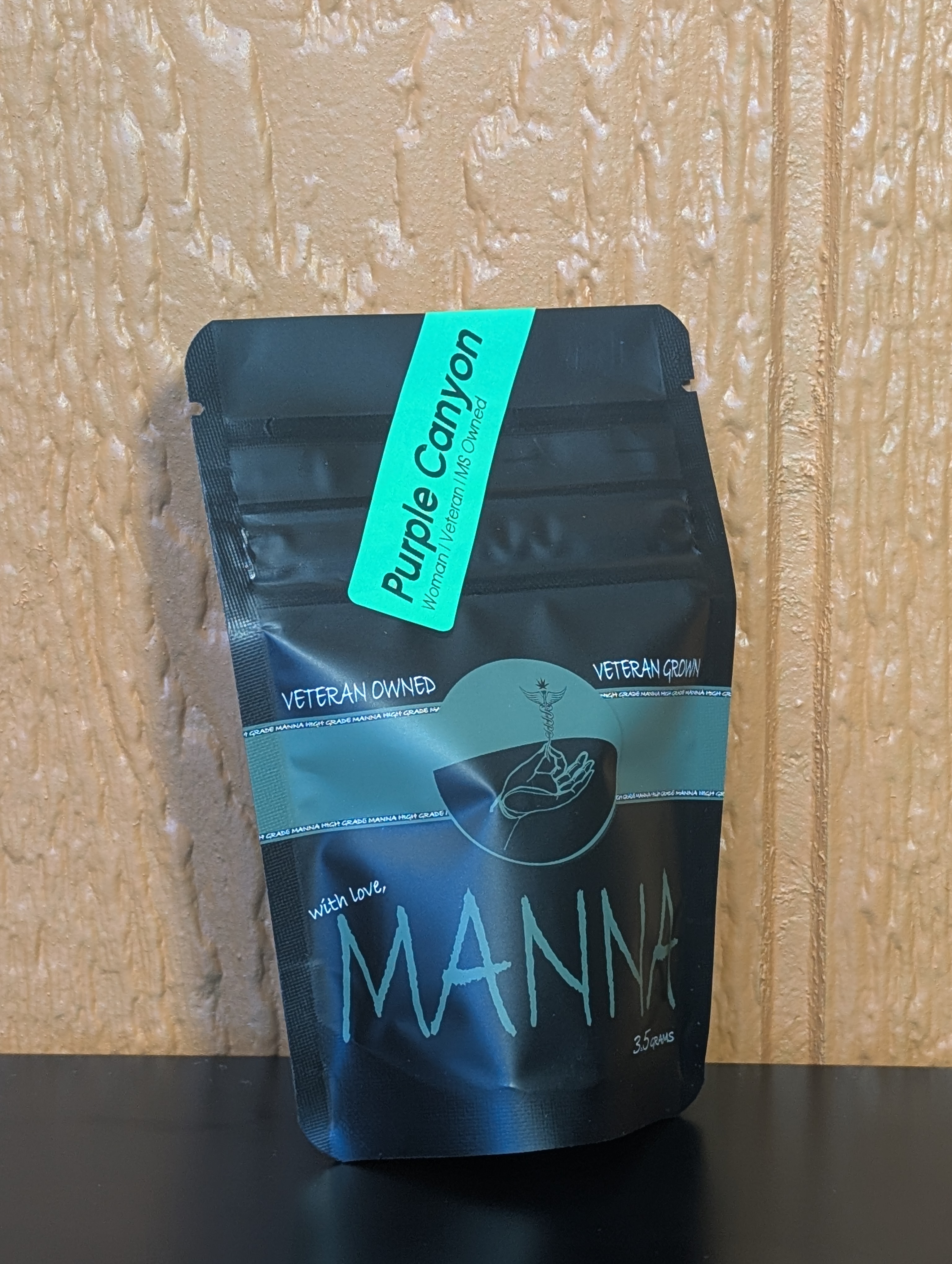 Photograph of product: Mana | Purple Canyon | 3.5 - 3.5g