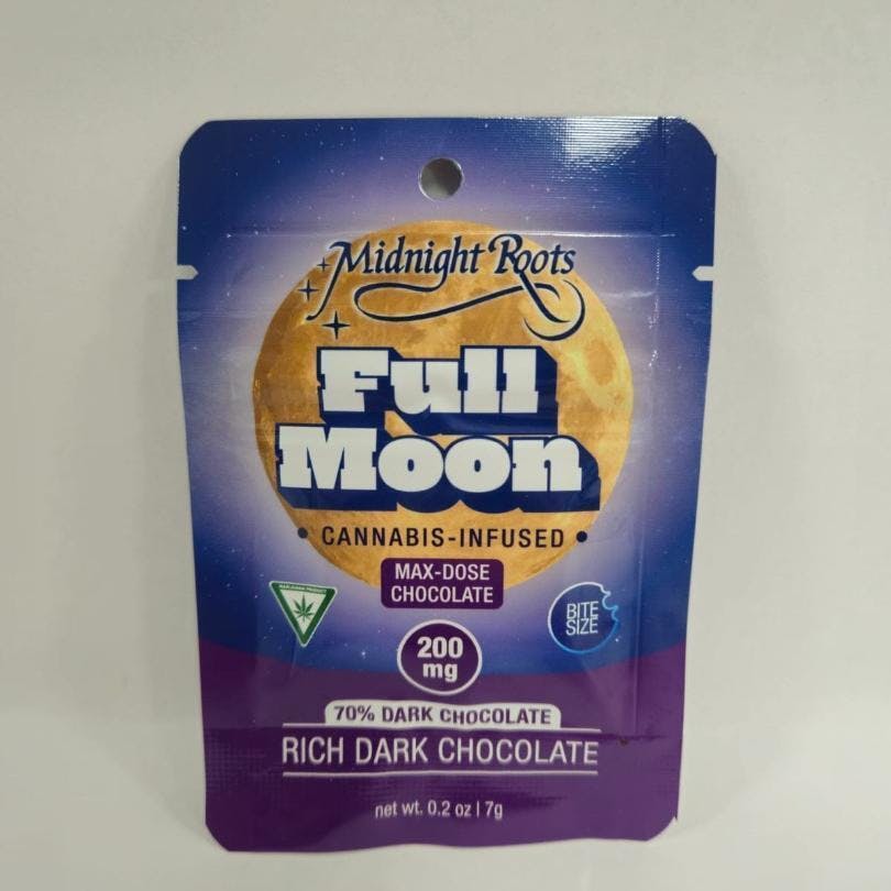 Photograph of product: Midnight Roots - Full Moon 200mg Rich Dark Chocolate