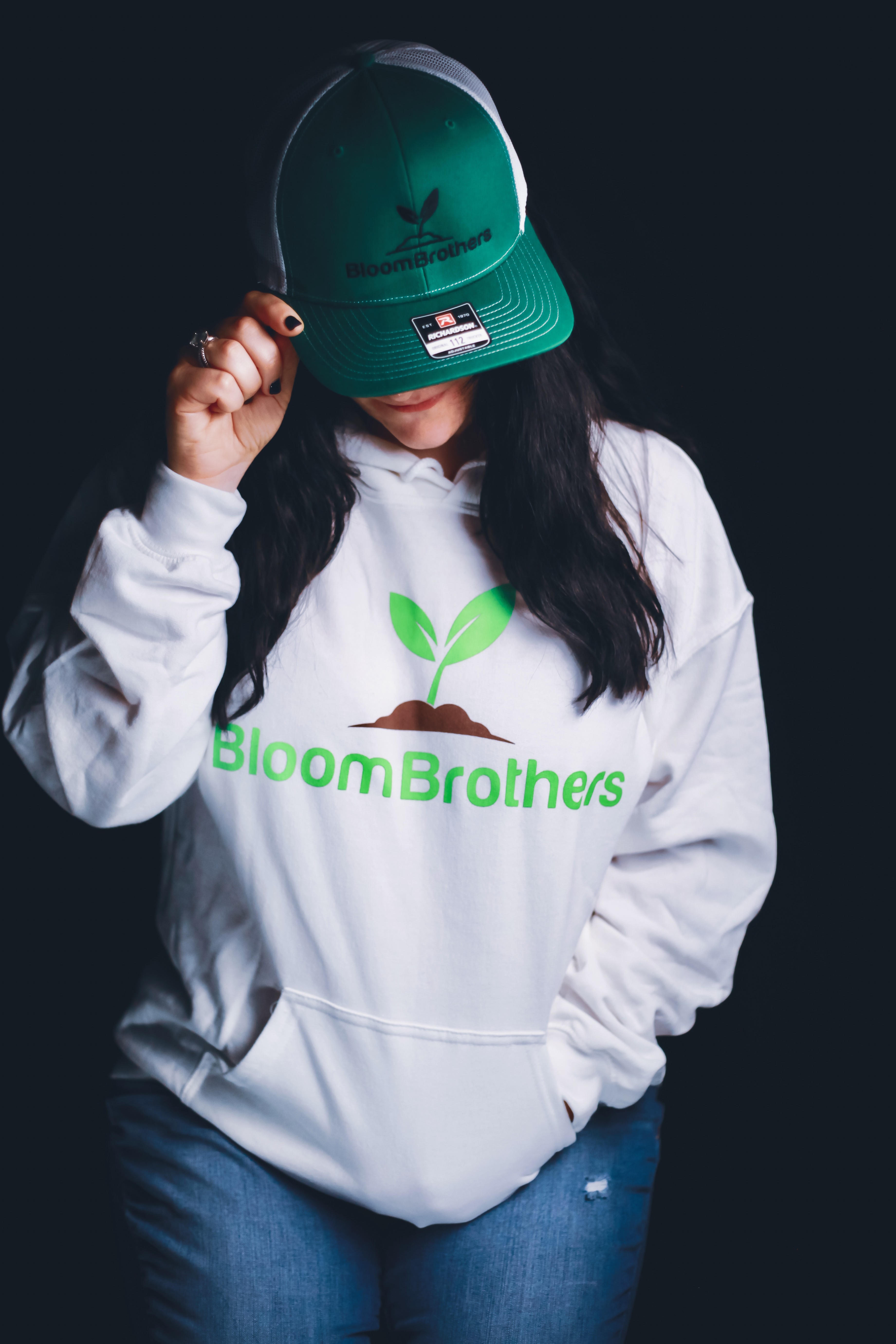 Photograph of product: Bloom Brothers White Hoodie Size XL