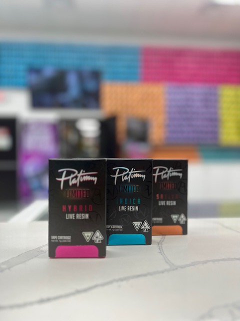 Photograph of product: Platinum Vape Live Resin King Louis