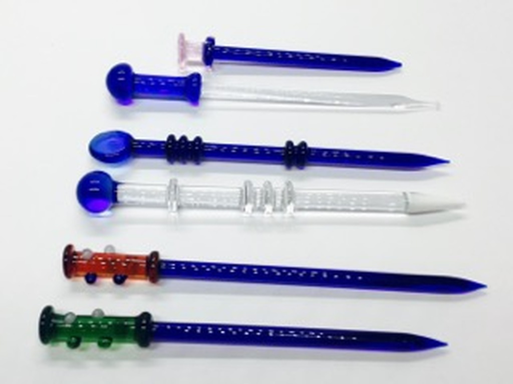 Photograph of product: Glass Assorted Colors 6" Dab Rig