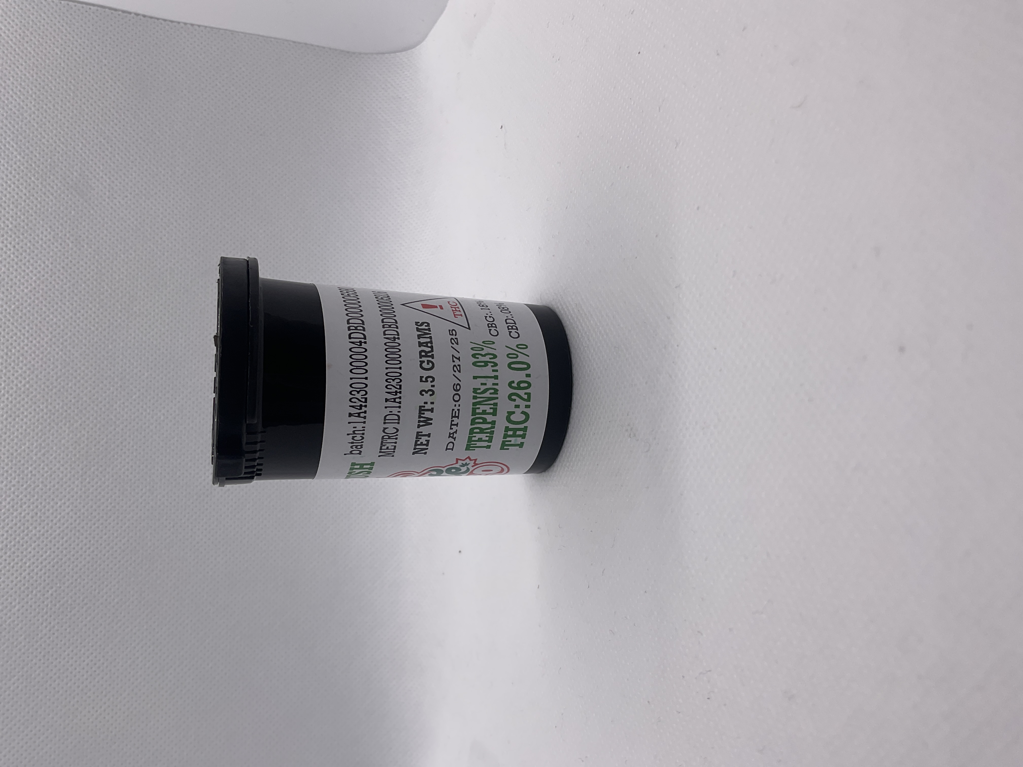 Photograph of product: Suite 1620 | 3.5g | Jenny Kush