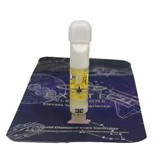 Photograph of product: EXOTIC ELEVATIONS Live Liquid Diamonds Banana OG