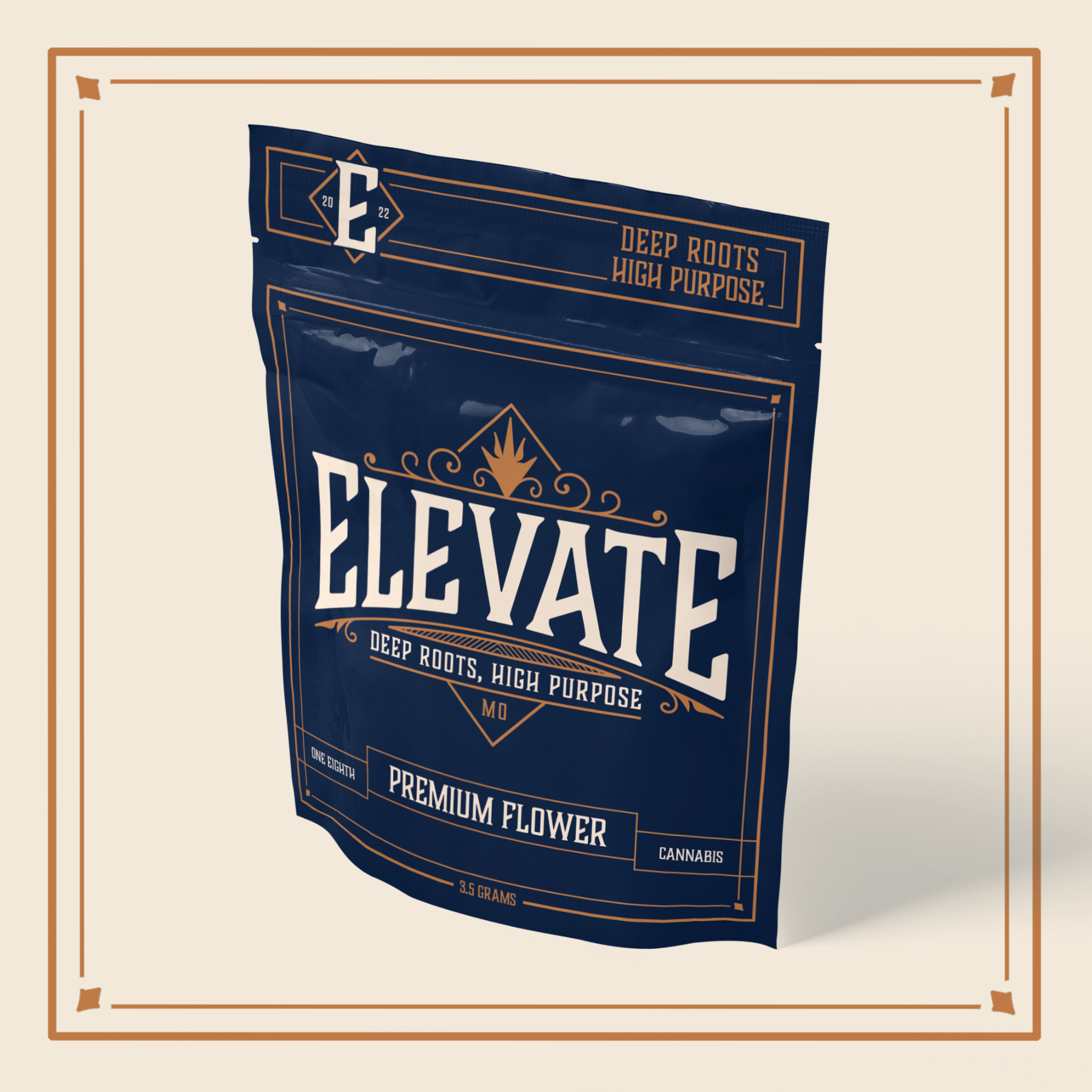 Photograph of product: ELEVATE - ROYALS FLUSH 3.5 GRAMS