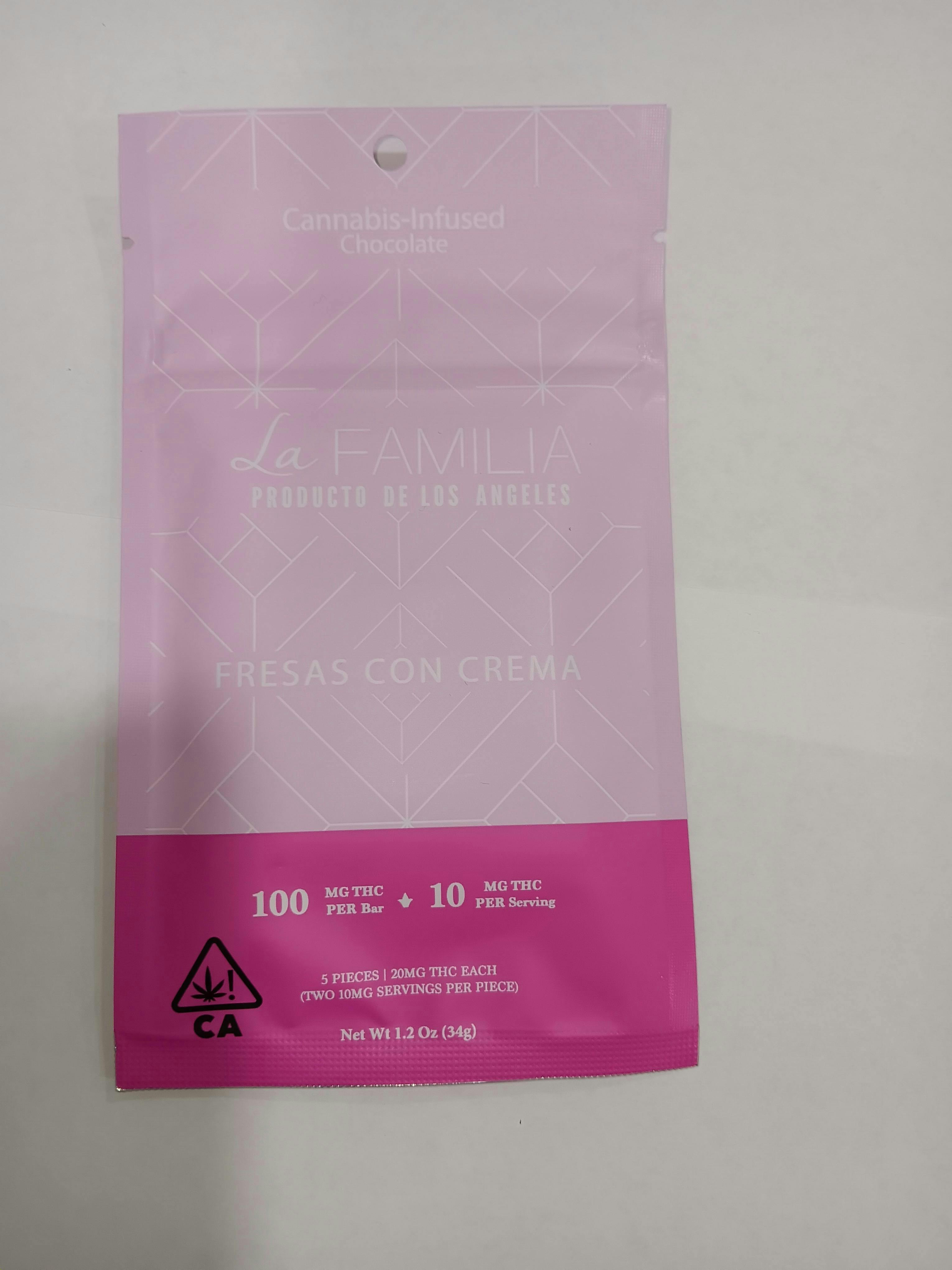 Photograph of product: La Familia - Fresa Con Crema 100mg