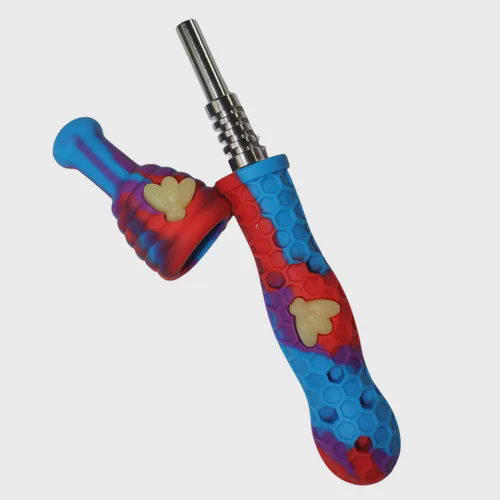 Photograph of product: Silicone Dab Straw w/ Honeybee | 14mm Tip | Asst Colors