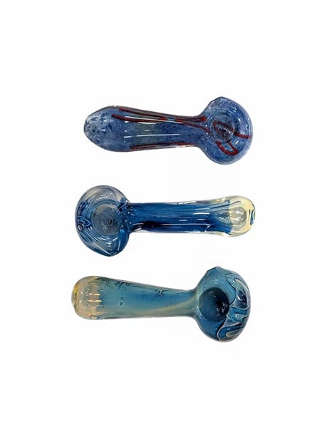 Photograph of product: H77 4" Ocean Blue Flower Hand Pipe
