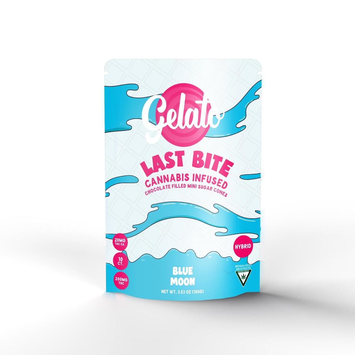 Photograph of product: Gelato Last Bite - 10 Pack Chocolate Filled Cones - Blue Moon - 200mg