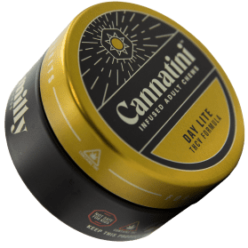 Photograph of product: Cannatini | Peach Tequila Sunrise | RSO | Oui'd | 1:1 | Fruit Chews | 20pk