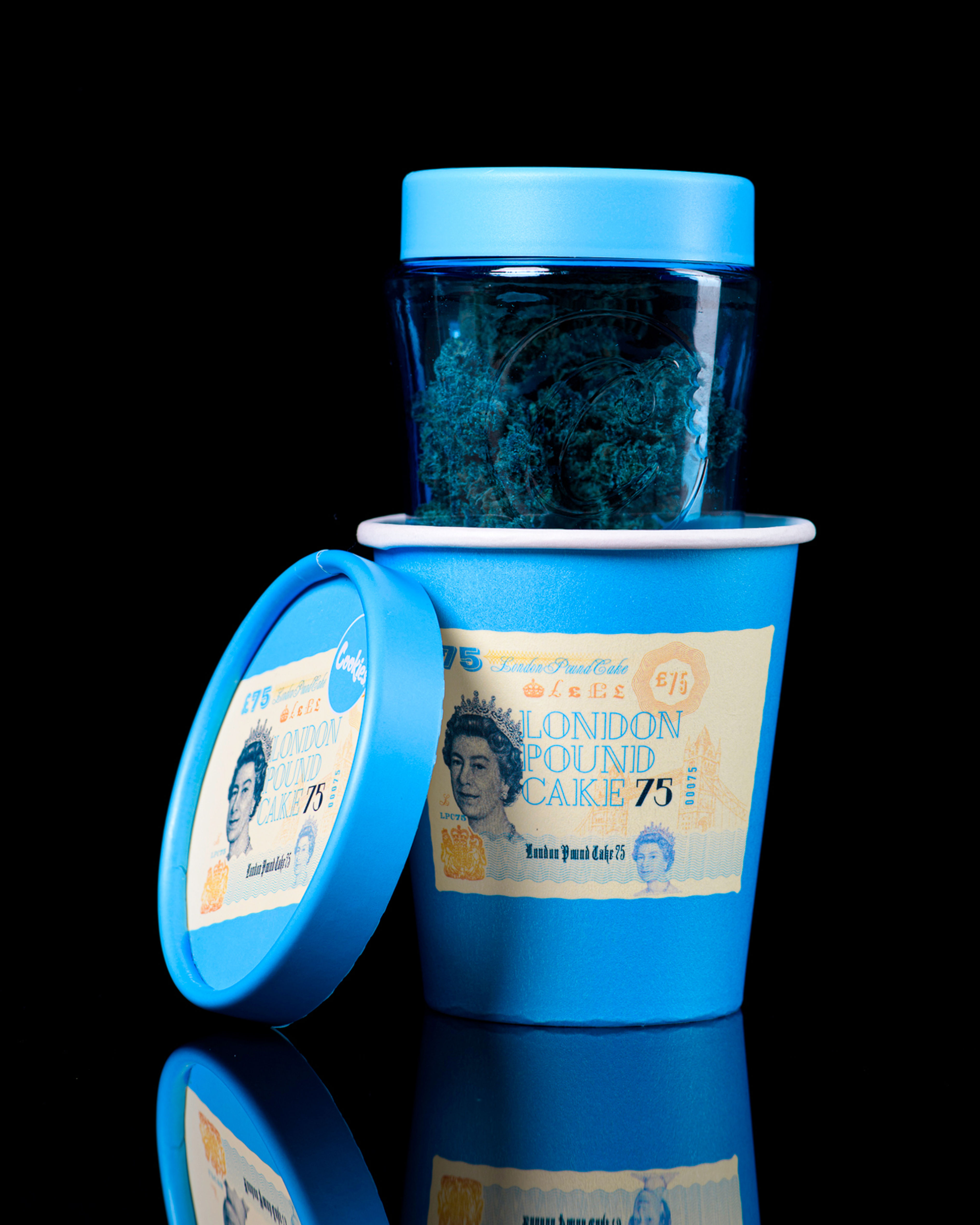 Photograph of product: Cookies Tub | London Pound Cake - 3.5g