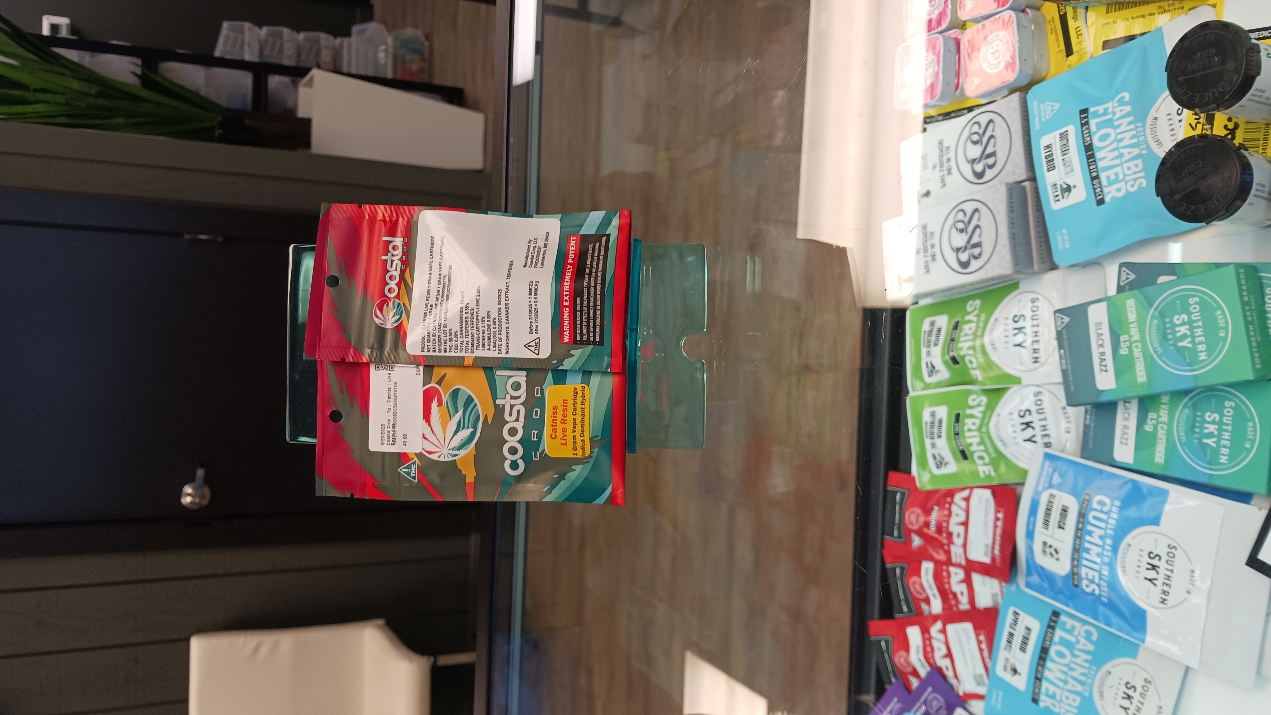 Photograph of product: Coastal Crop | 1g | Catniss | Live Resin Cart
