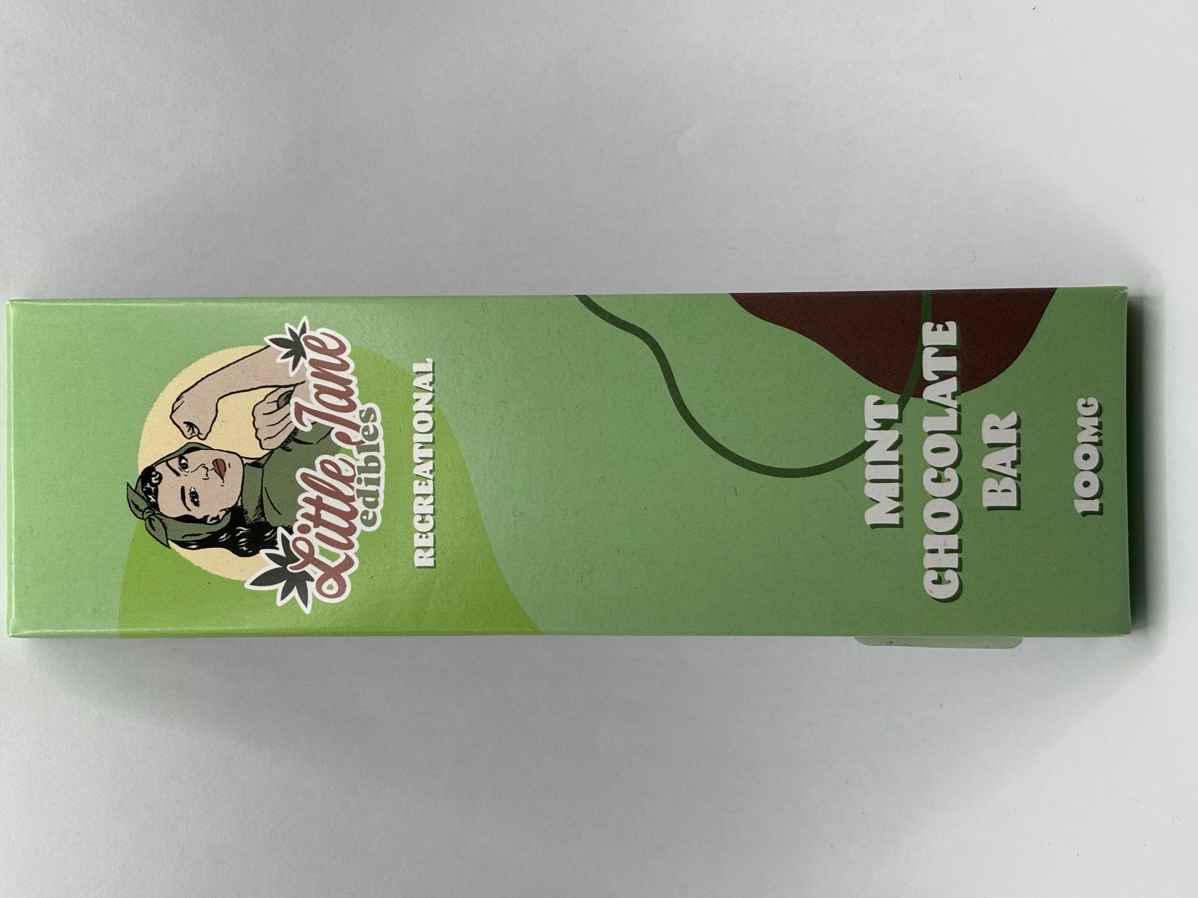 Photograph of product: Mint Chocolate Bar