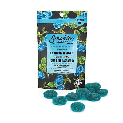 Photograph of product: Smokiez Sour Blue Ras Oui'd 10pk