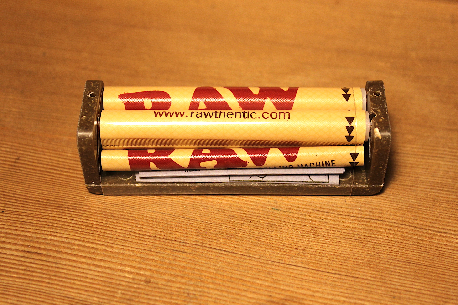 Photograph of product: Raw - 79mm Rolling Machine