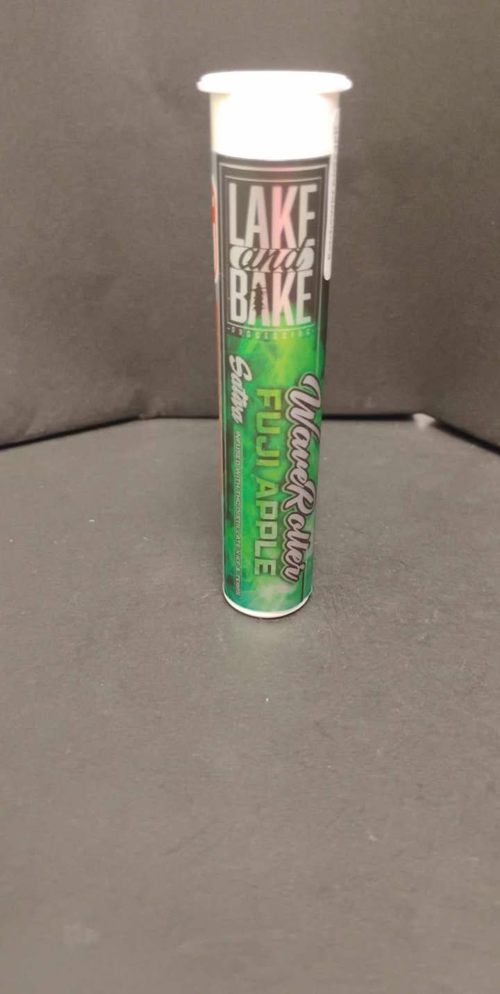 Photograph of Product: Fuli Apple $8 Wave Roller | Lake & Bake