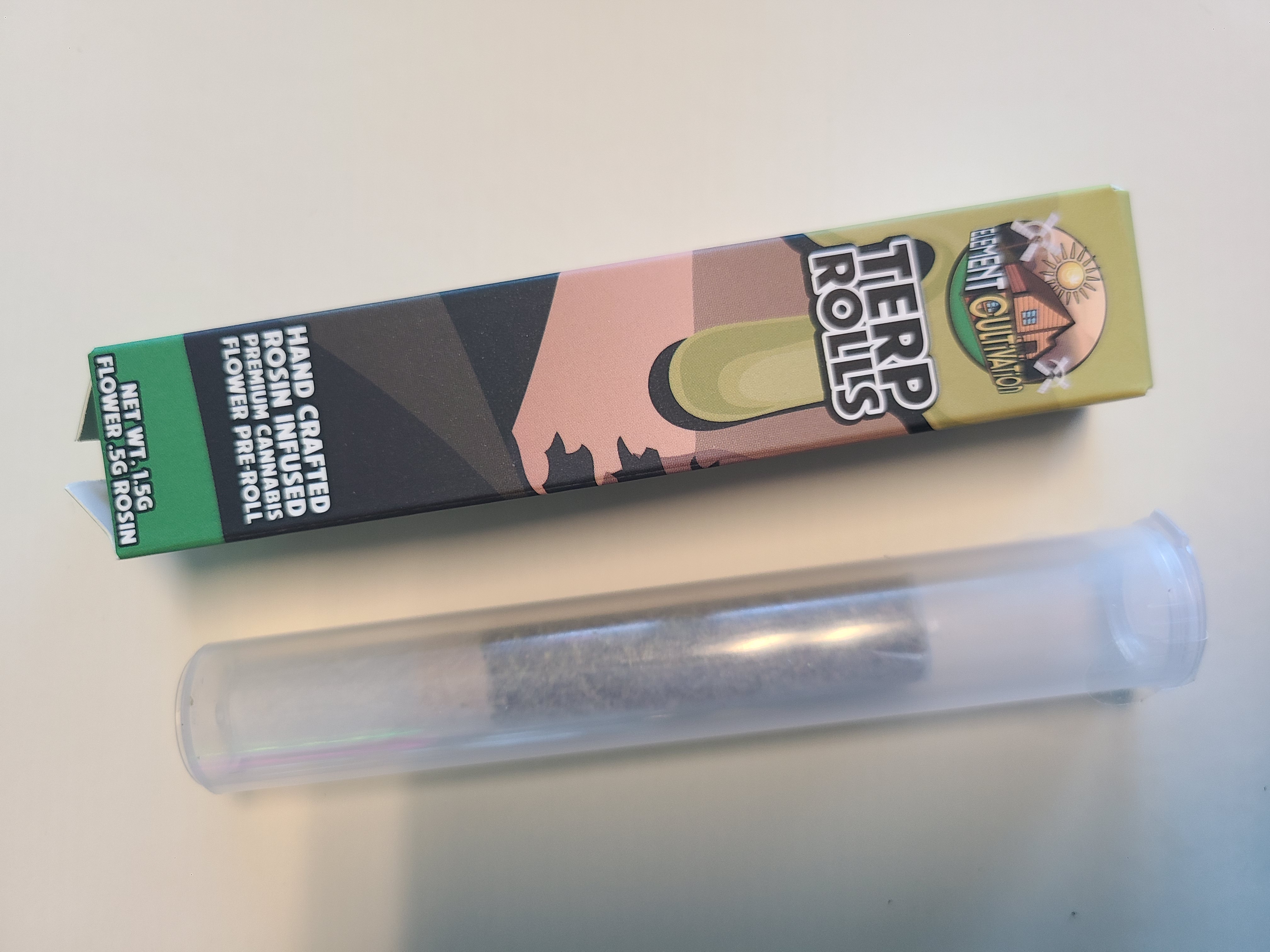 Photograph of product: Element Cultivation | Block Berry au chocolat Hole | Rosin Infused Pre-roll | 2g