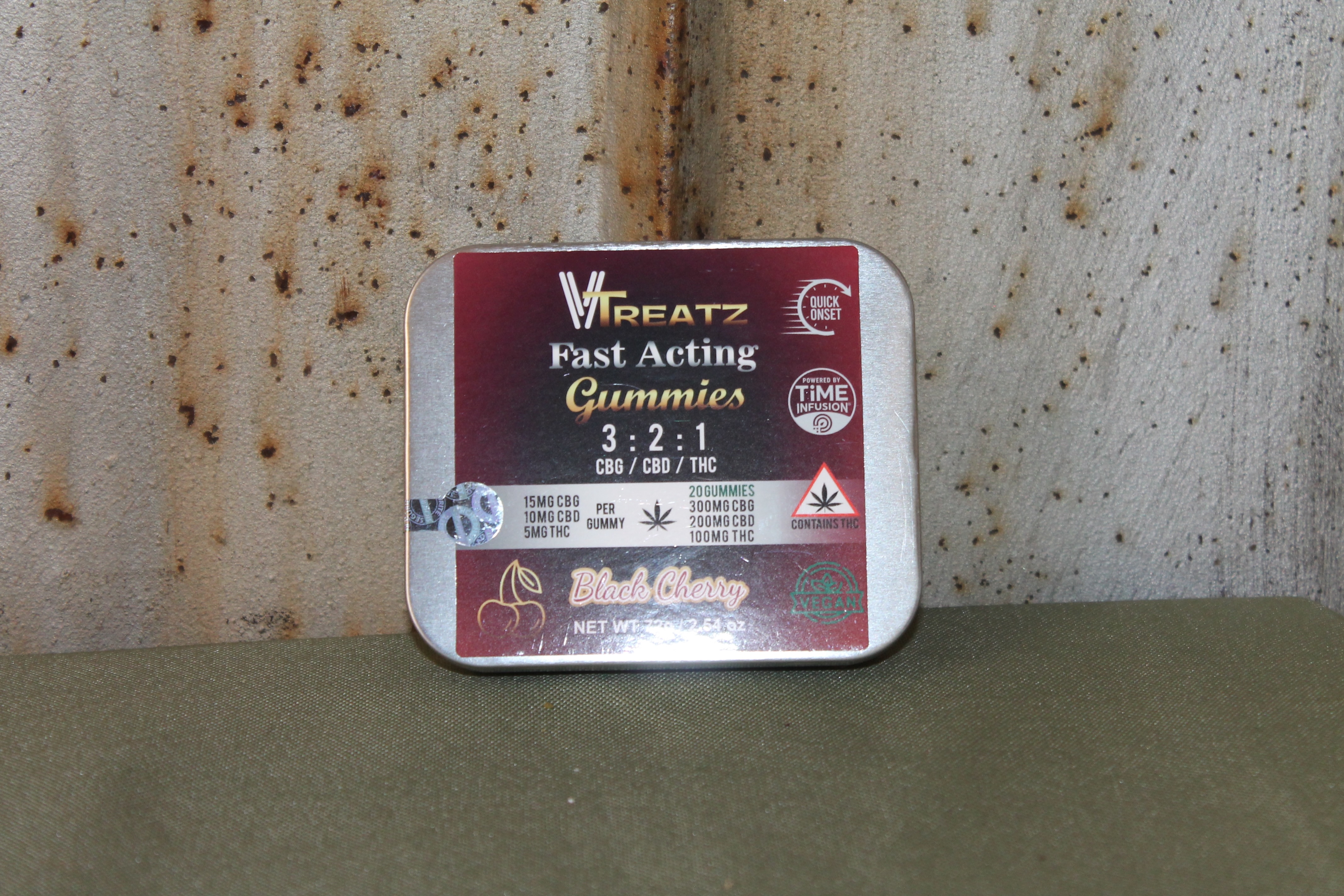 Photograph of Product: Vtreatz | Black Cherry I 3:2:1