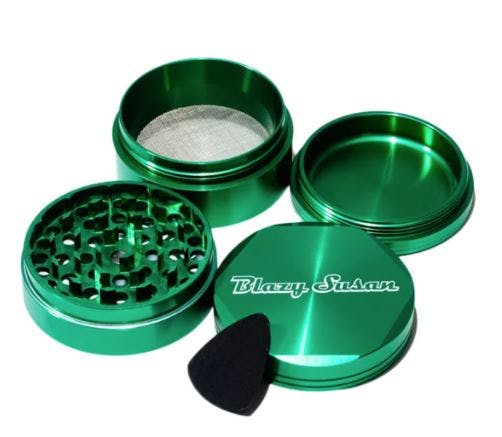 Photograph of product: Blazy Susan 4pc Grinder | Green