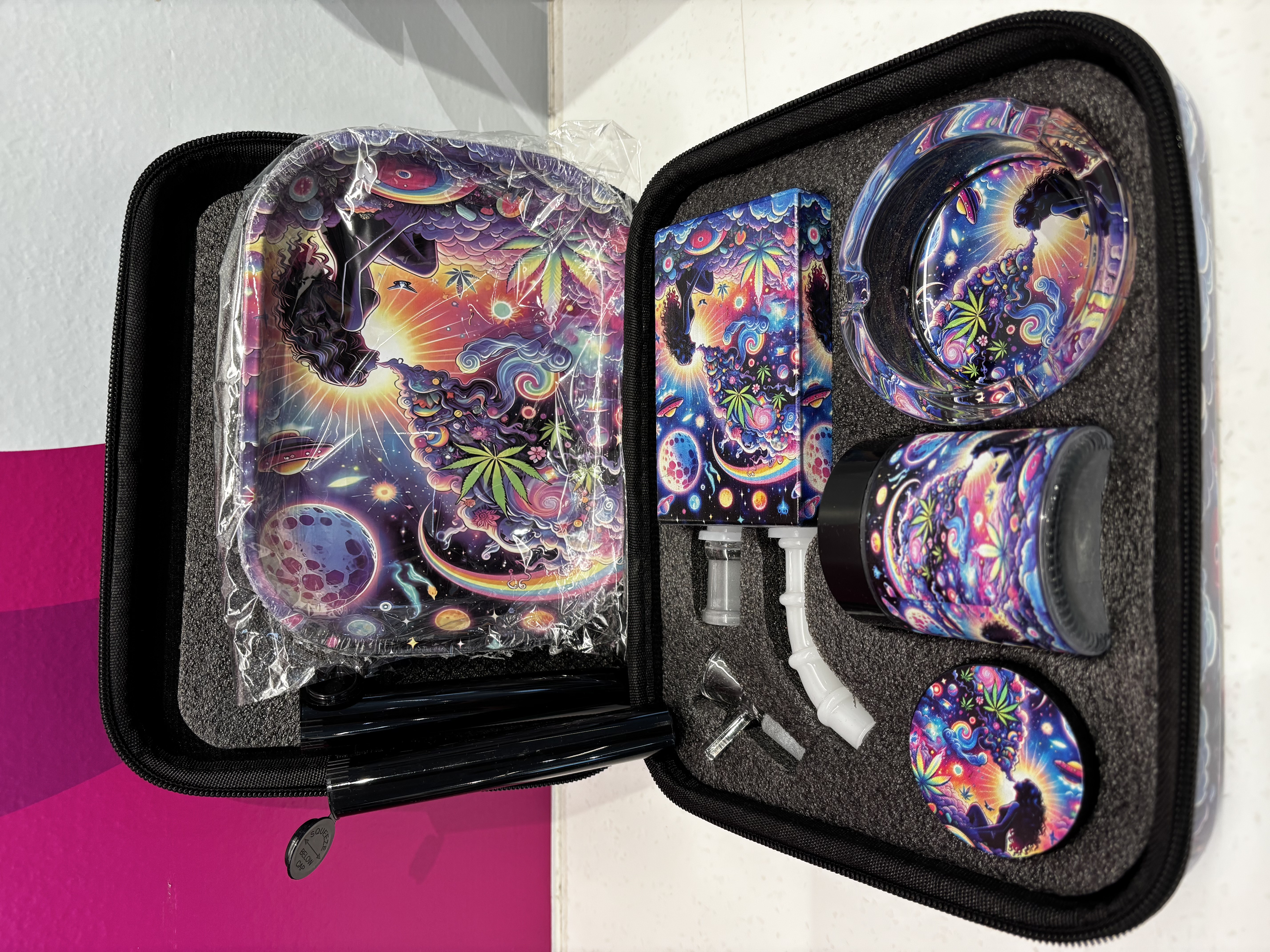 Photograph of product: Smoking Kit