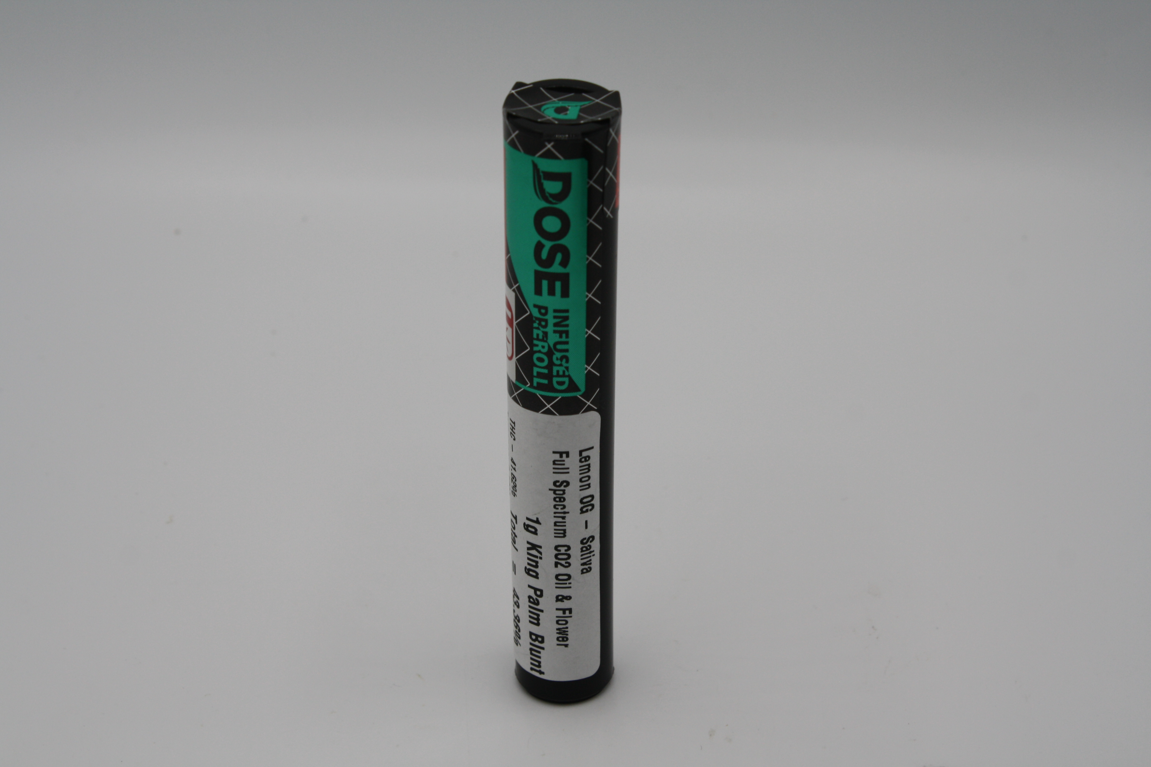 Photograph of product: Dose Extracts - Lemon OG - HYBRID - Infused King Palm Blunts