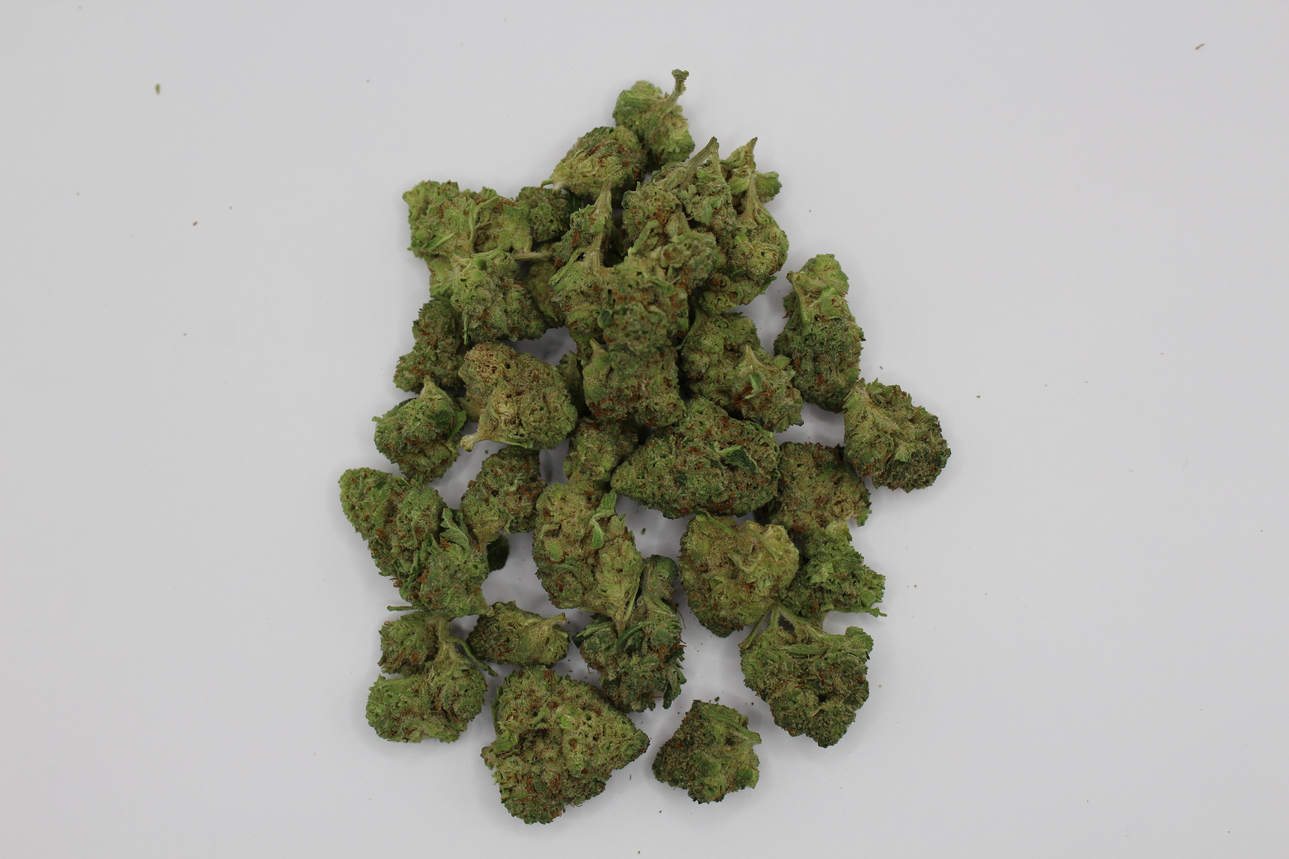 Photograph of product: Strawberry Nightmare B-Bud 7g