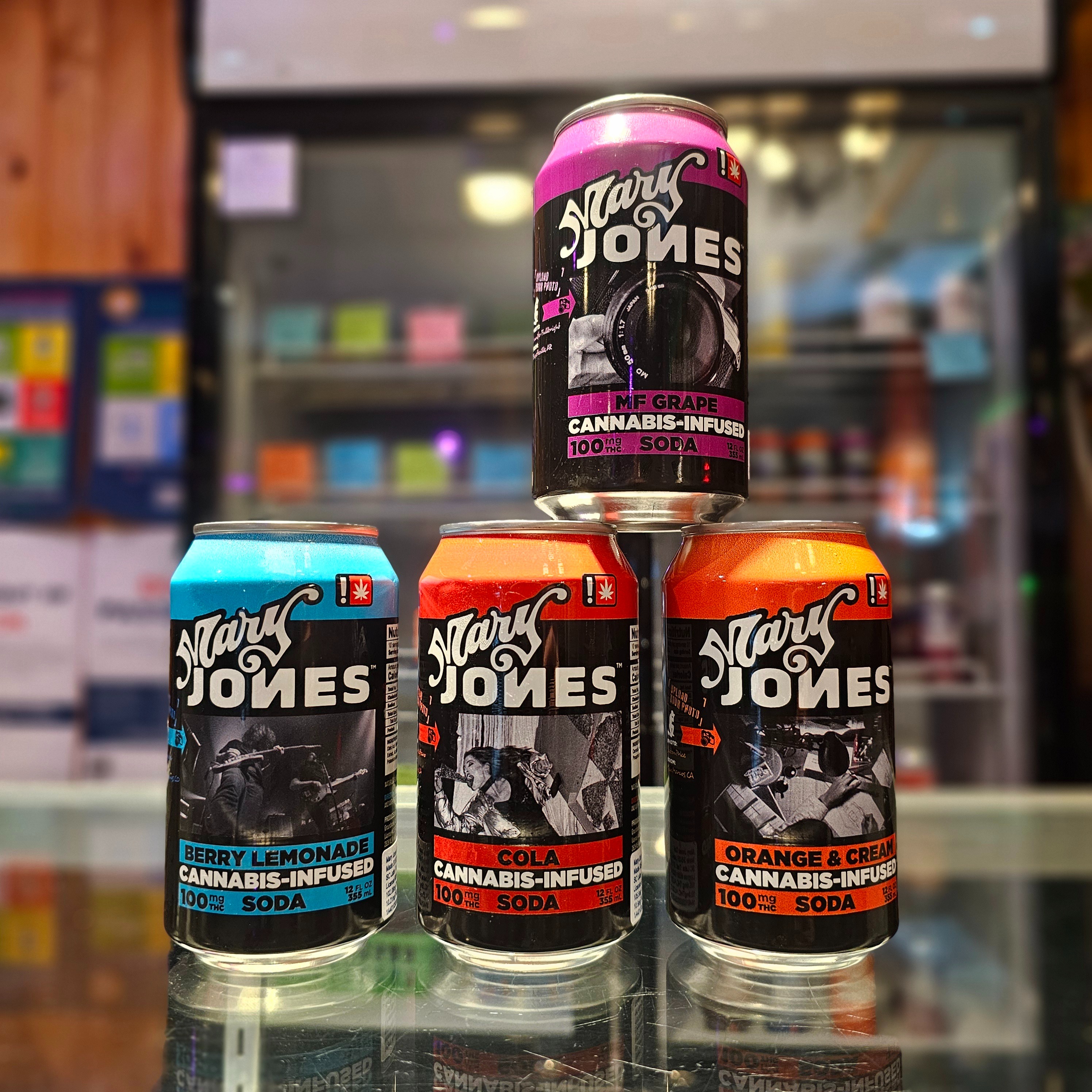 Photograph of product: Mary Jones 100mg Cola Soda