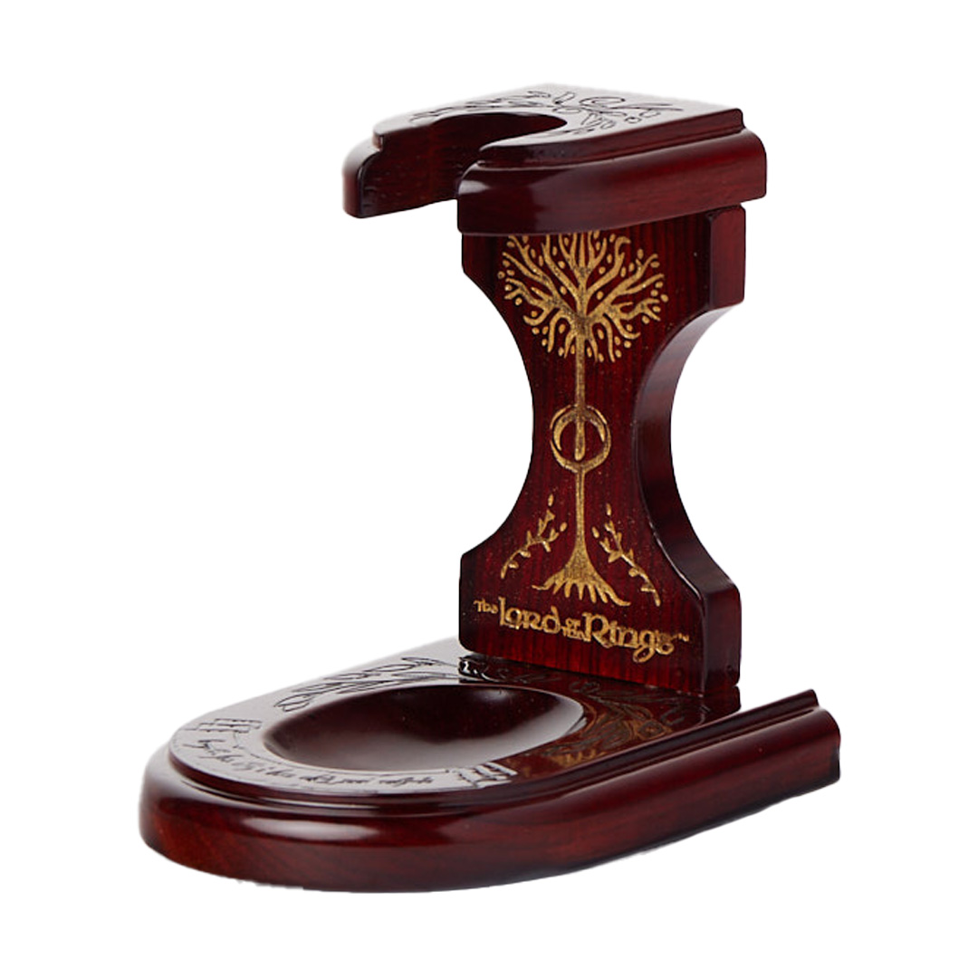 Photograph of product: Lord Of The Rings Pipe Stand