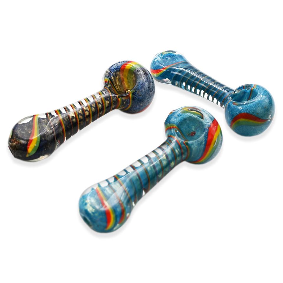 Photograph of product: 4.5" Snipper Rasta Pipe