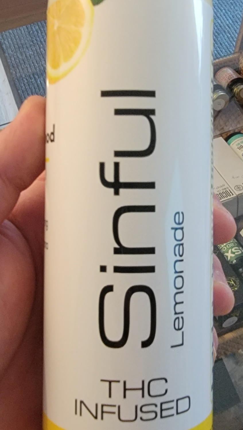 Photograph of product: Sinful Sodas  Lemonade