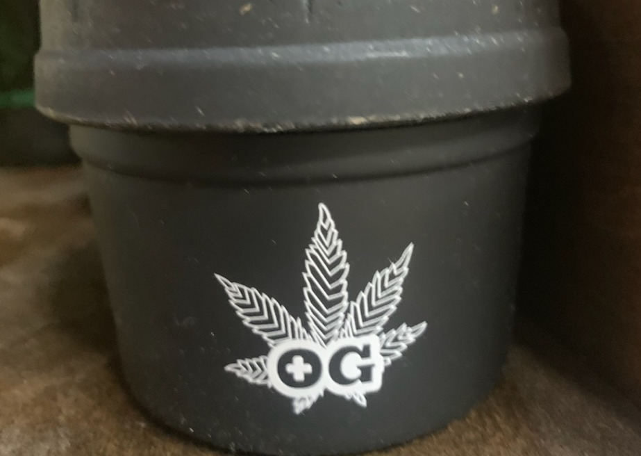 Photograph of product: 4oz OG Re-stash jar