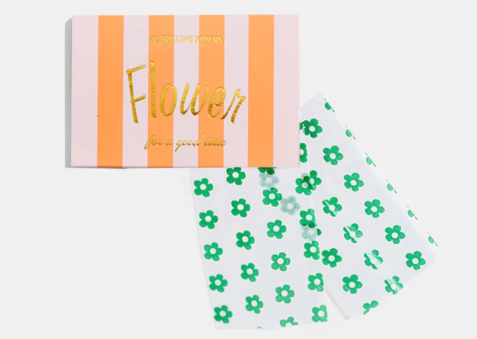 Photograph of product: Rolling Papers w/ Tips | Green Flowers