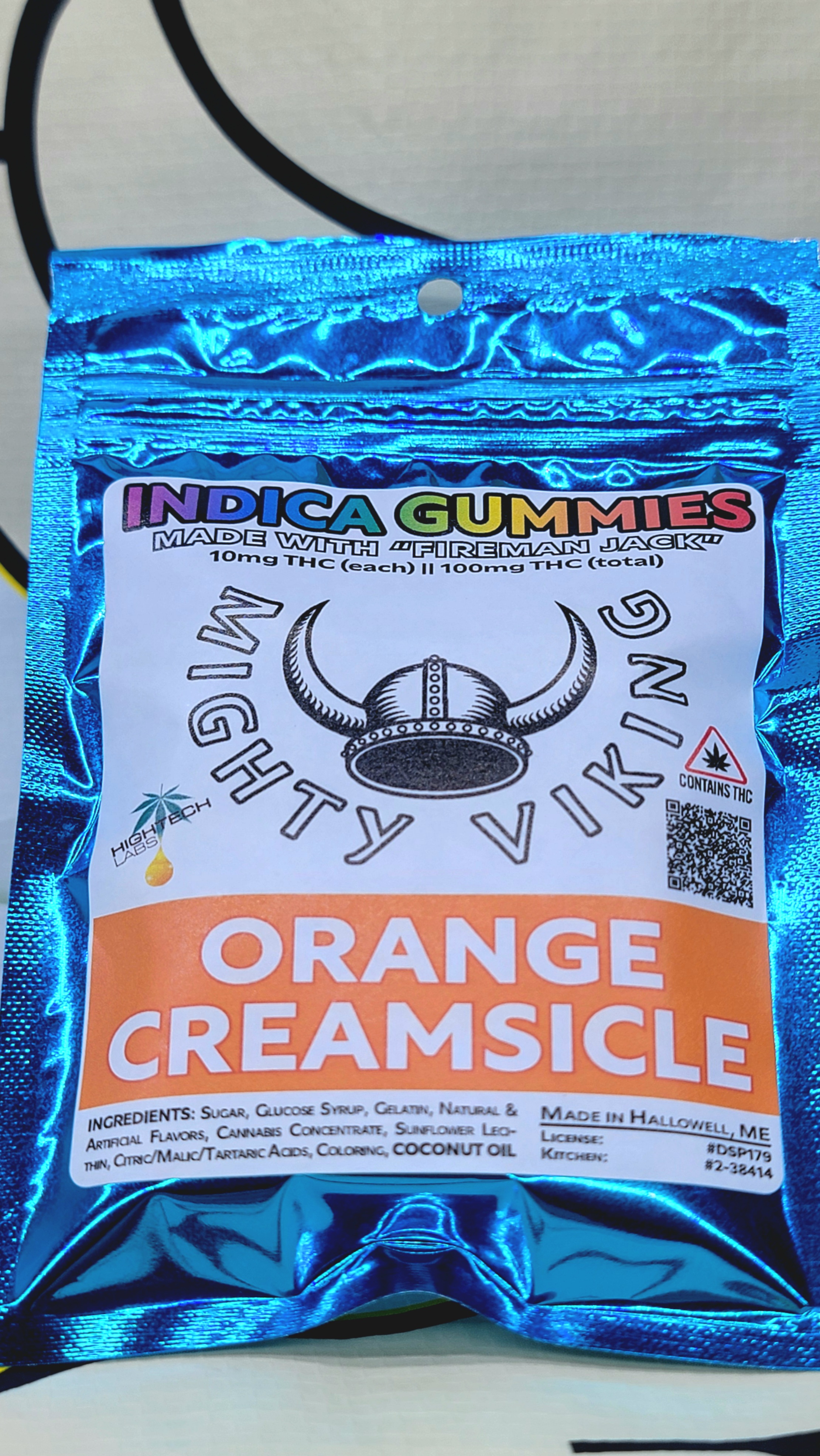 Photograph of product: Mighty Viking 100mg Oui'd Gummies - Orange Creamsicle