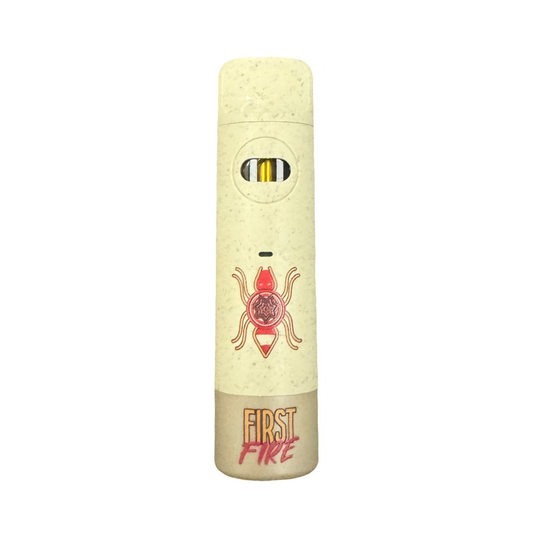 Photograph of product: First Fire | White Gummy | Oui'd-Hybrid Disposable[#267]