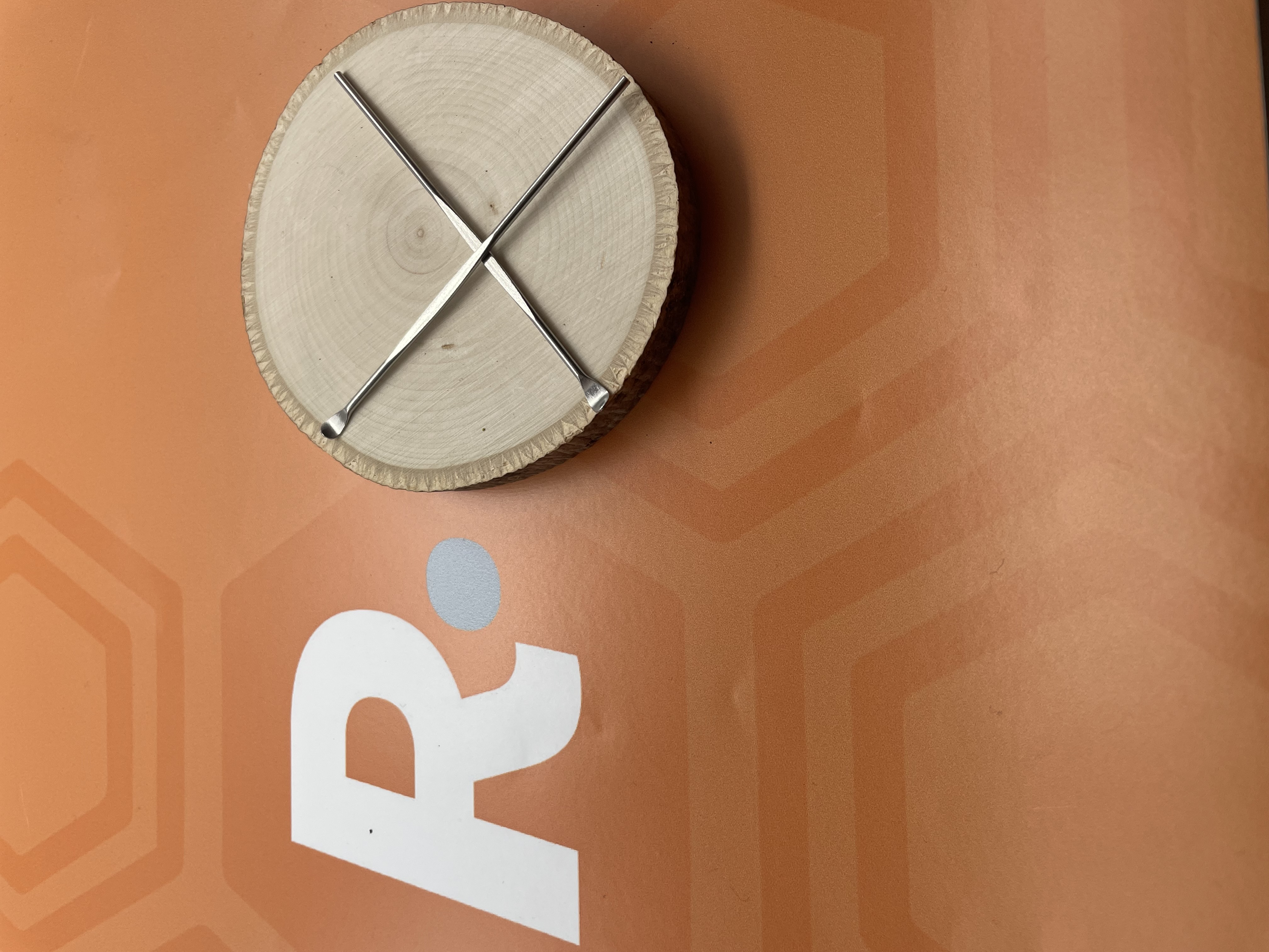 Photograph of product: Metal Dab Tool w/ Silicone Tips