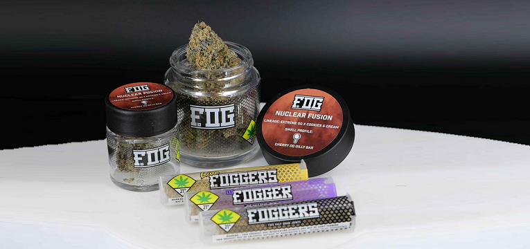 Photograph of Product: FOG Melted Strawberries Live Resin Wax Hybrid 1g