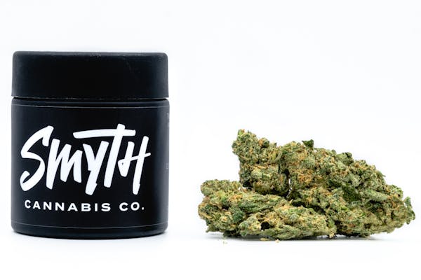 Photograph of product: Ice Cream Cake (SMYTH) | 3.5G