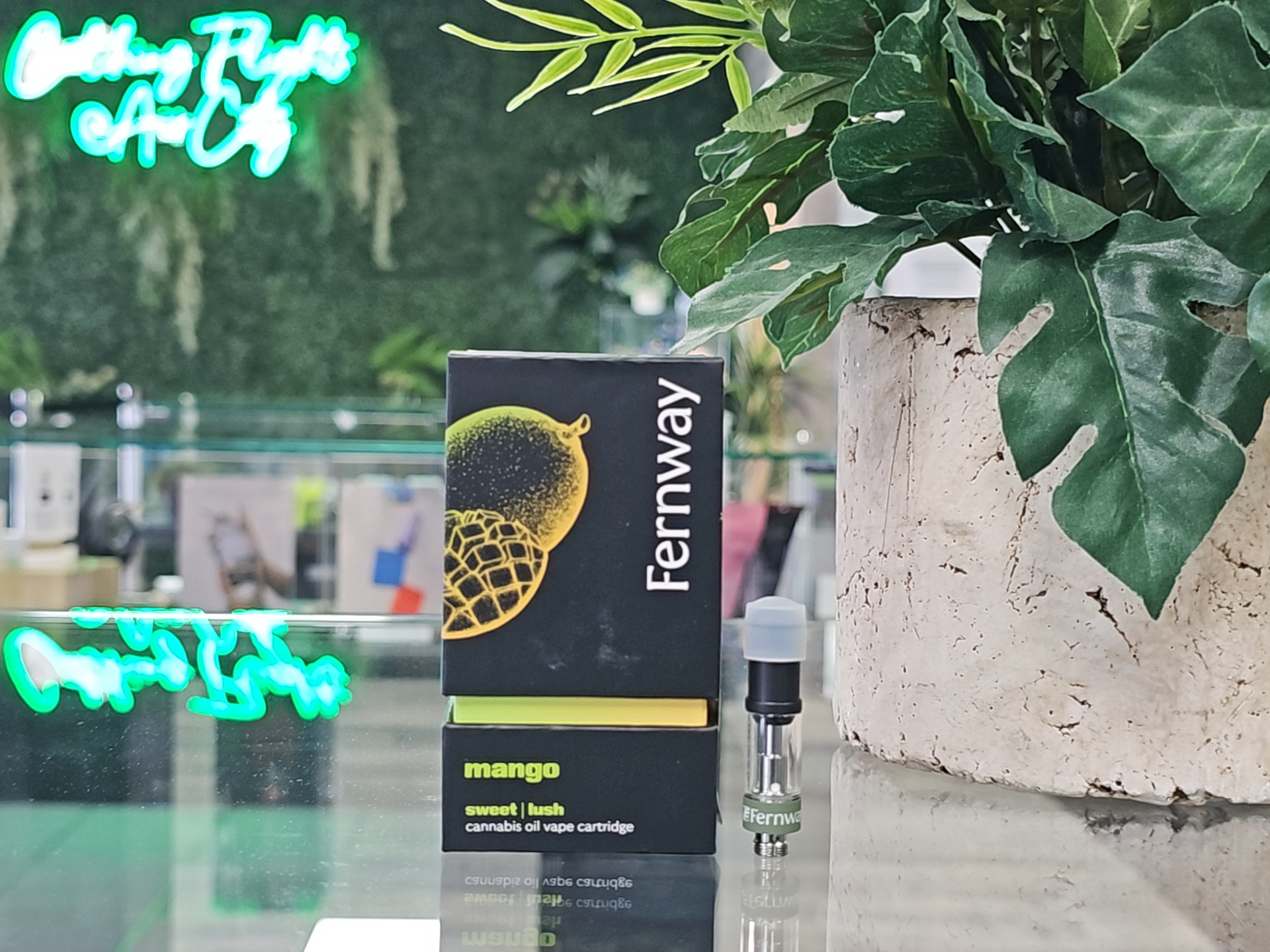Photograph of product: Fernway | Mango | Cartridge | 1G