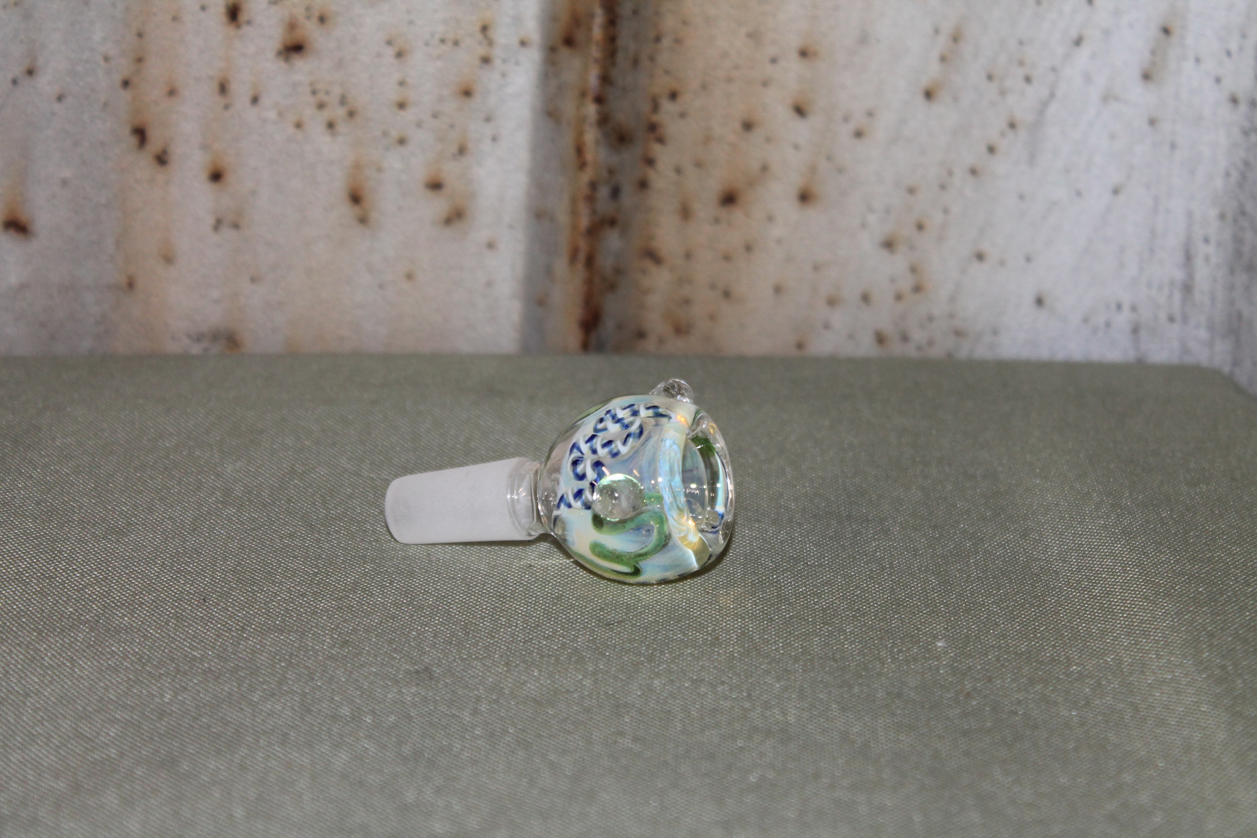 Photograph of product: RCD I Mixed Color Bowl 14mm