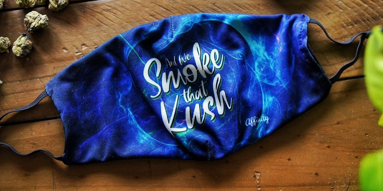 Photograph of product: Affinity Face Covering L/XL